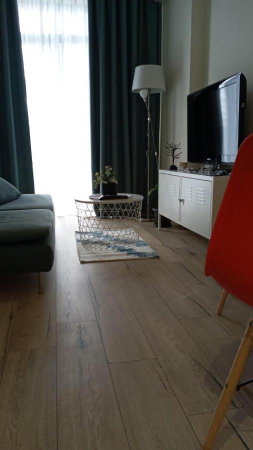 Sol'S M2 White Modern Apartments Тбилиси Екстериор снимка
