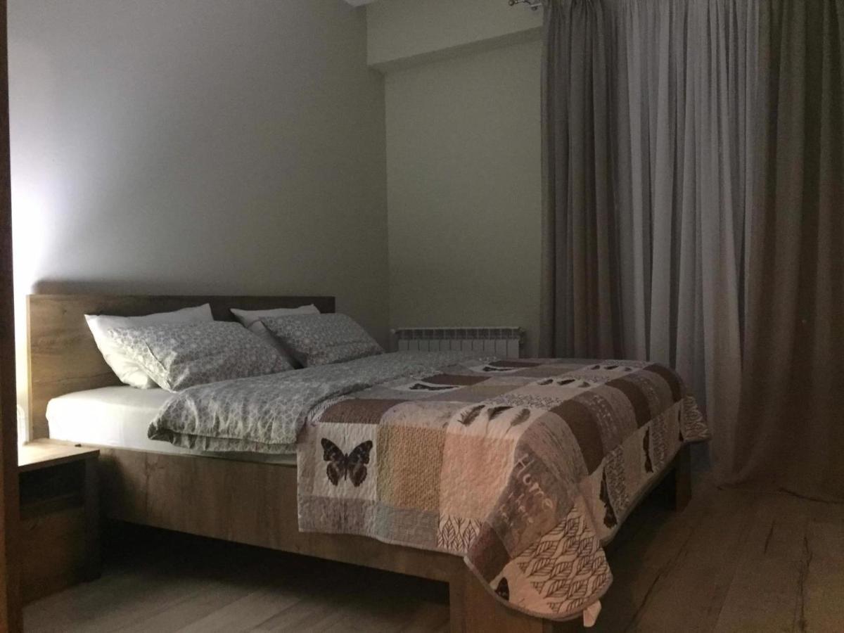 Sol'S M2 White Modern Apartments Тбилиси Екстериор снимка