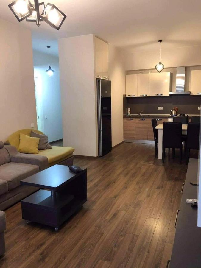 Sol'S M2 White Modern Apartments Тбилиси Екстериор снимка